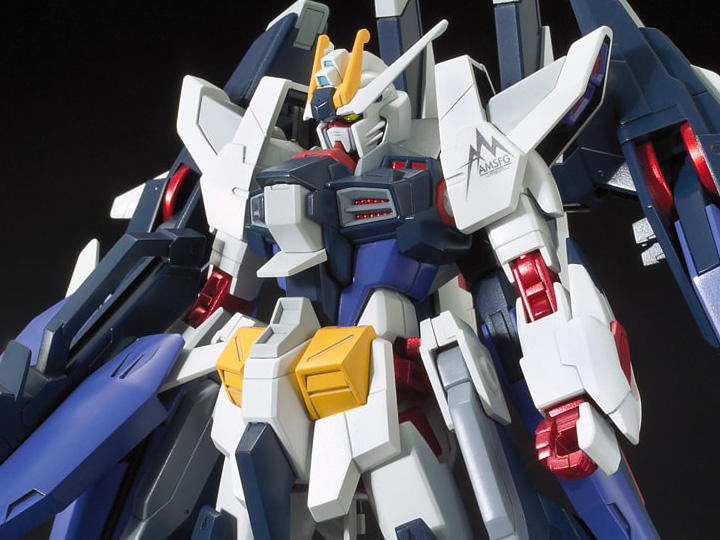 Gundam Build Fighters Amazing Ready HGBF Amazing Strike Freedom Gundam 1/144 Scale Model Kit Gallery Image 1