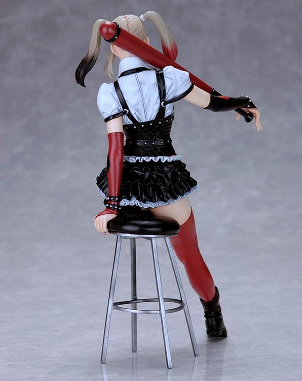 DC Comics Fantasy Figure Gallery Harley Quinn (PVC) Gallery Image 5