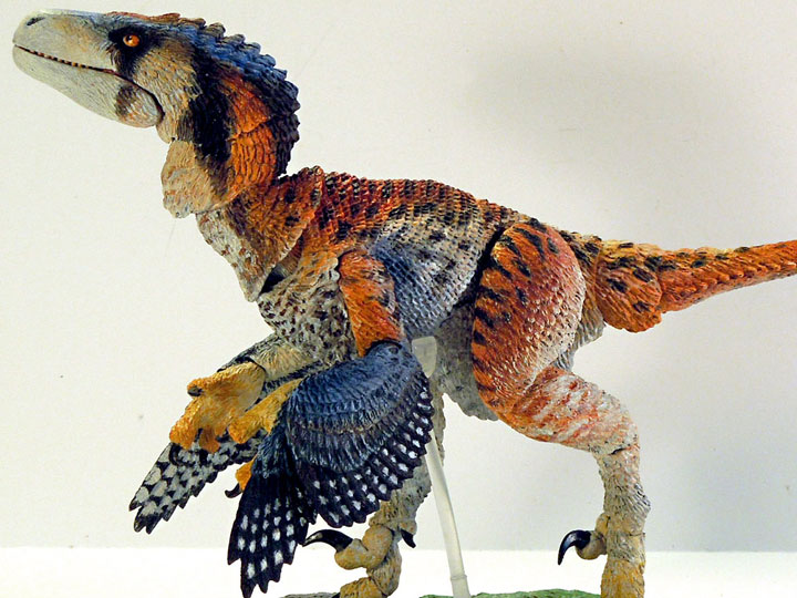 Beasts of the Mesozoic: Raptor Series Deluxe Figure - Dromaeosaurus albertensis (Fan's Choice) Gallery Image 1