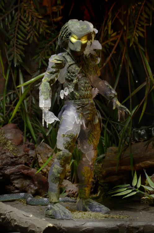Predator 30th Anniversary Jungle Demon Predator Figure
