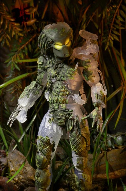 Predator 30th Anniversary Jungle Demon Predator Figure