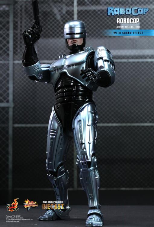 RoboCop MMS203D05 Robocop with Mechanical Chair (Docking Station) 1/6th Scale Collectible Figure Gallery Image 8