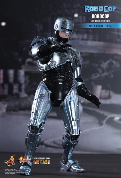 RoboCop MMS203D05 Robocop with Mechanical Chair (Docking Station) 1/6th Scale Collectible Figure Gallery Image 10