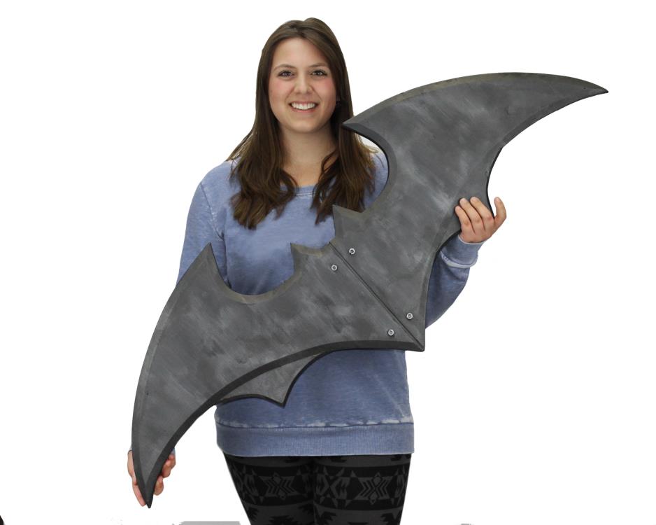 DC Comics Oversized Foam Prop Batarang Gallery Image 4