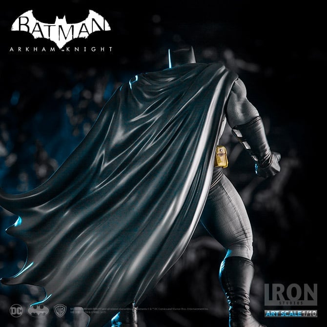 Batman: Arkham Knight Dark Knight 1/10 Art Scale Statue Gallery Image 10