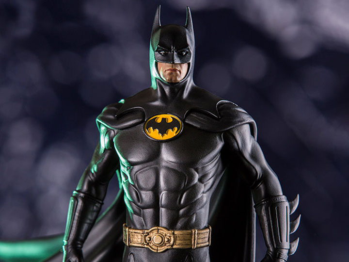 Batman: Arkham Knight Batman (1989) 1/10 Art Scale Statue Gallery Image 1