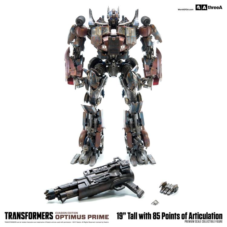Transformers: Age of Extinction Optimus Prime Evasion Edition Premium Scale 19" Collectible Figure Gallery Image 3
