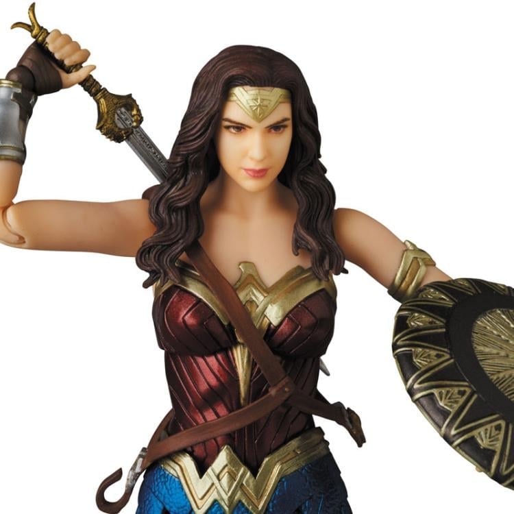 Wonder Woman MAFEX No.048 Wonder Woman Action Figure Gallery Image 8