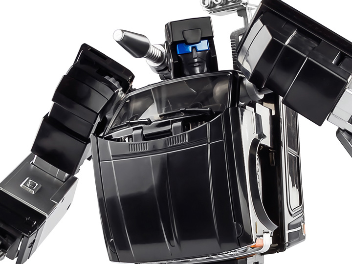 Master X MX-8 Aegis Gallery Image 1