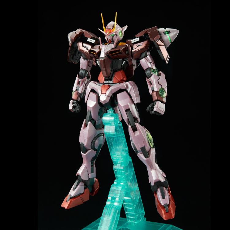 Mobile Suit Gundam 00 PG Gundam 00 & Raiser Trans-am Mode (Gundam 00 10th Anniversary) 1/60 Scale Exclusive Model Kit Gallery Image 8