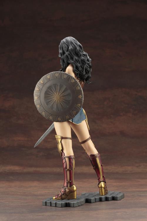 Wonder Woman ArtFX Wonder Woman Statue Gallery Image 6