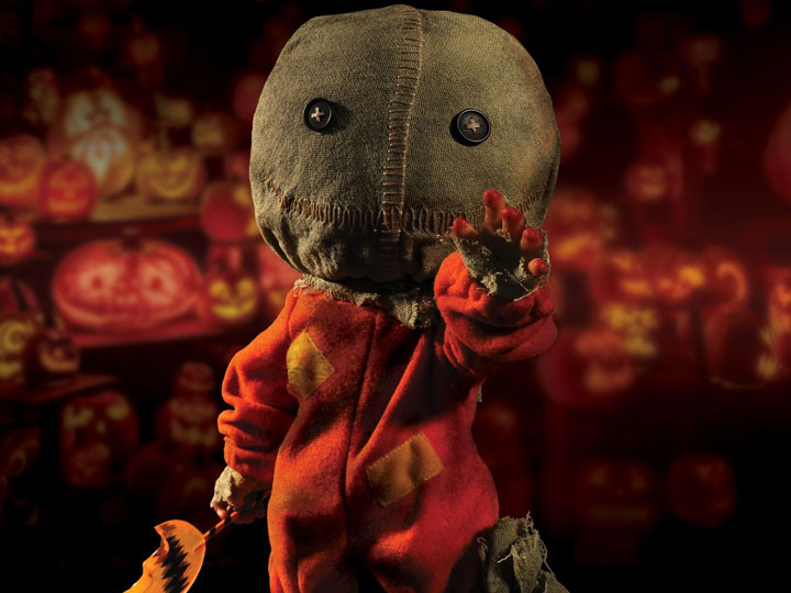 Trick 'r Treat 15" Mega Scale Sam Gallery Image 1