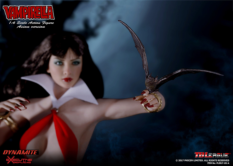 Vampirella 1/6 Scale Figure (Asian Version) Gallery Image 11