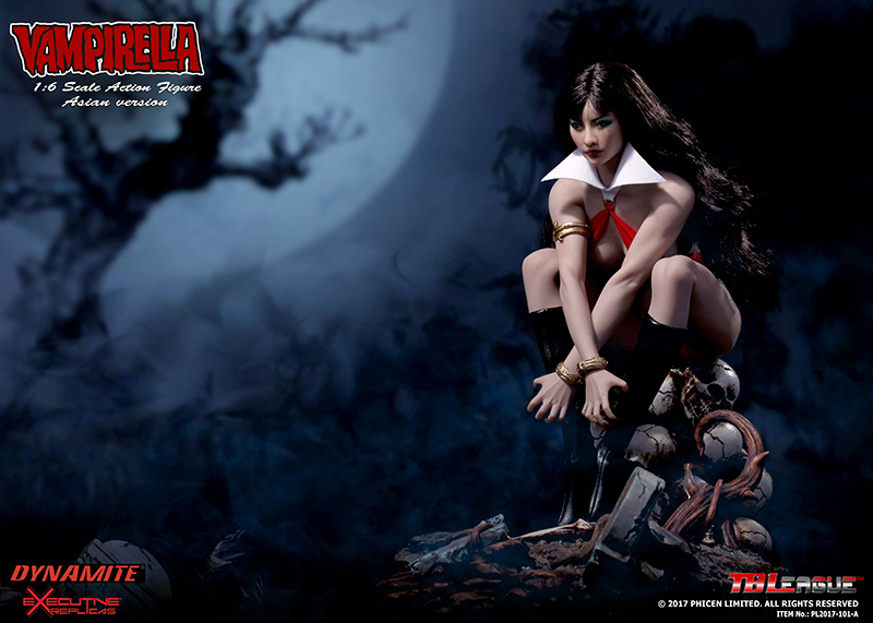 Vampirella 1/6 Scale Figure (Asian Version) Gallery Image 7