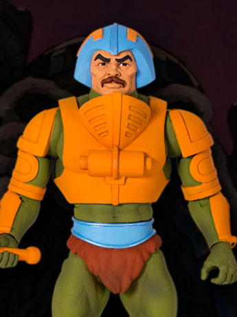Masters of the Universe Classics Club Grayskull Man-At-Arms Gallery Image 2