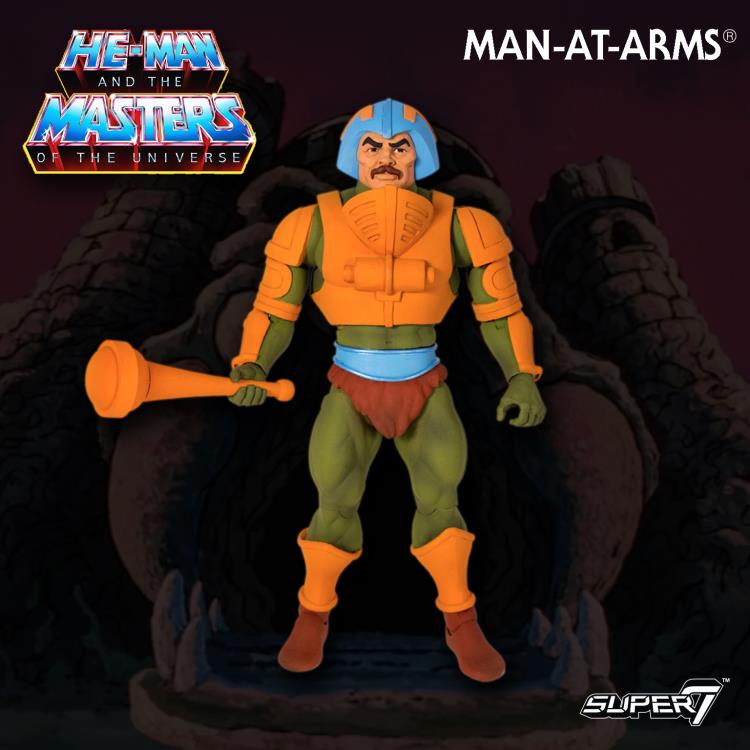 Masters of the Universe Classics Club Grayskull Man-At-Arms Gallery Image 3