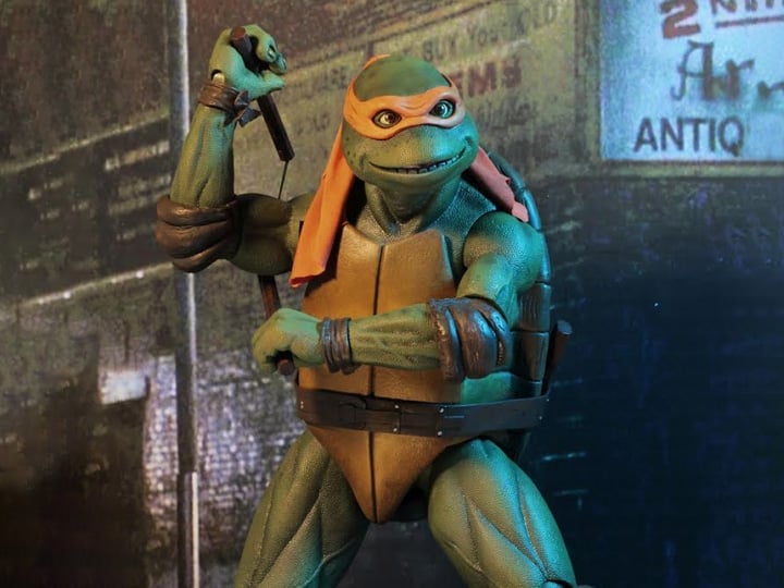 Teenage Mutant Ninja Turtles (1990 Movie) Michelangelo 1/4 Scale Figure Gallery Image 1