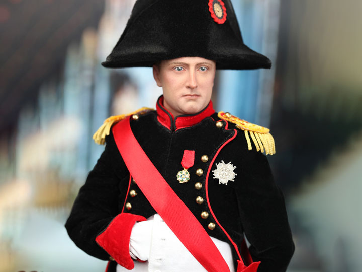 Emperor of the French Napoleon Bonaparte (Battle Ver.) 1/6 Scale Figure Gallery Image 1