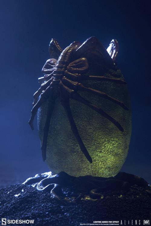 Alien Egg Statue Gallery Image 3