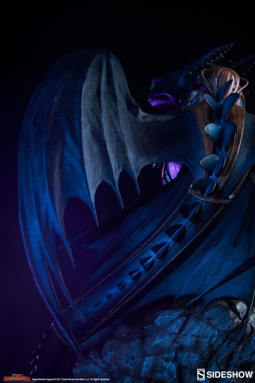 How to Train Your Dragon 2 Toothless Statue Gallery Image 11