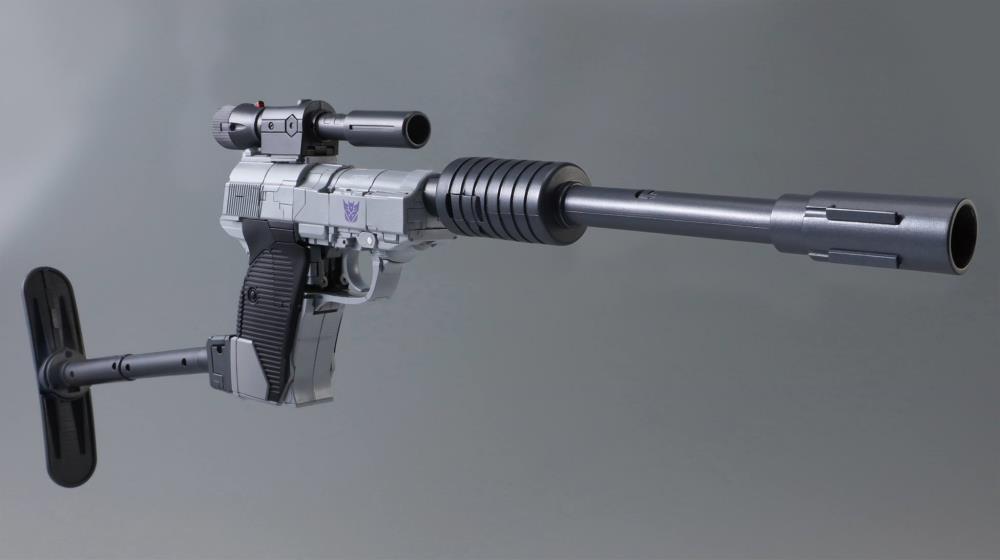 Transformers Masterpiece MP-36 Megatron With Collector Coin (With Orange Barrel Plug) Gallery Image 9
