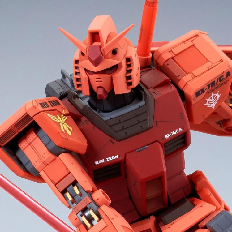 Mobile Suit Gundam: Gihren's Greed: Blood of Zeon MG Casval's Custom Gundam (Ver. 3.0) Exclusive 1/100 Scale Model Kit Gallery Image 11