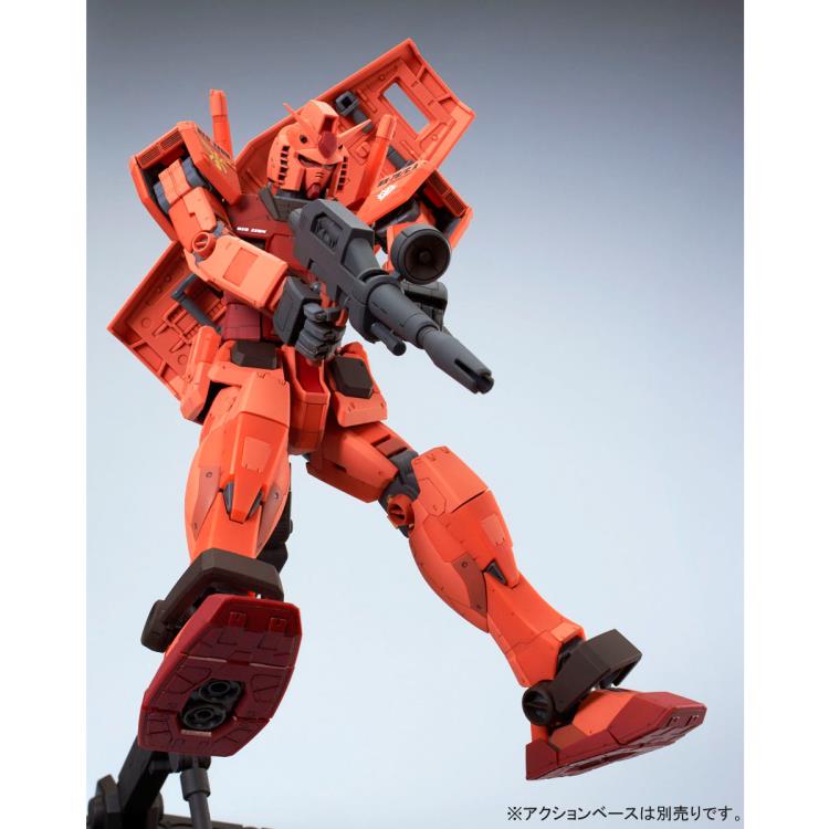 Mobile Suit Gundam: Gihren's Greed: Blood of Zeon MG Casval's Custom Gundam (Ver. 3.0) Exclusive 1/100 Scale Model Kit Gallery Image 7
