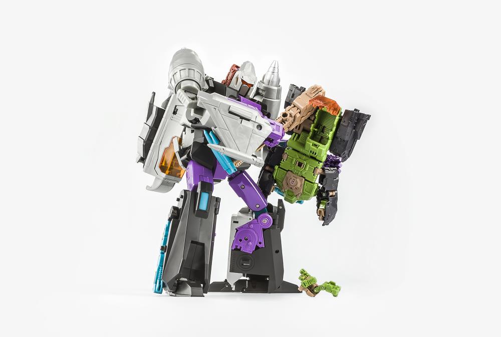 E.A.V.I. Metal Phase 10-A Kingzilla & Komodus Gallery Image 4