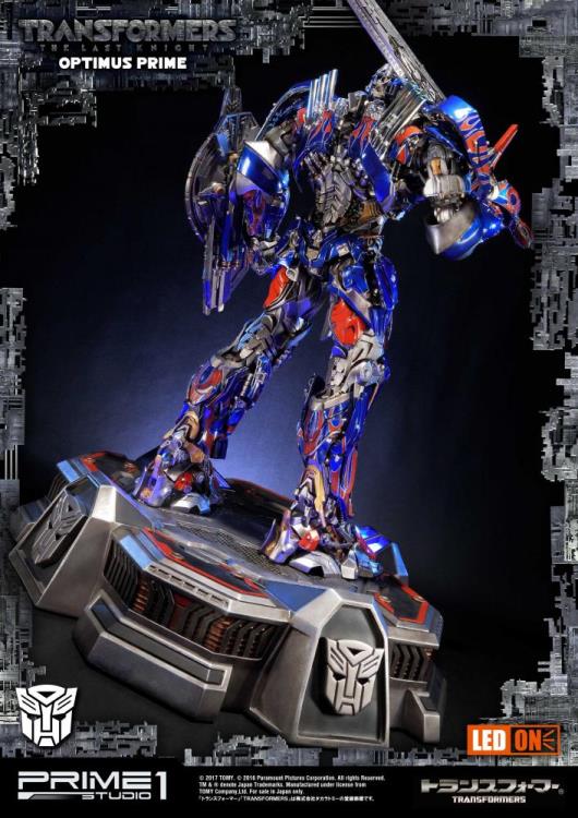 Transformers: The Last Knight Museum Masterline Optimus Prime Statue Gallery Image 6