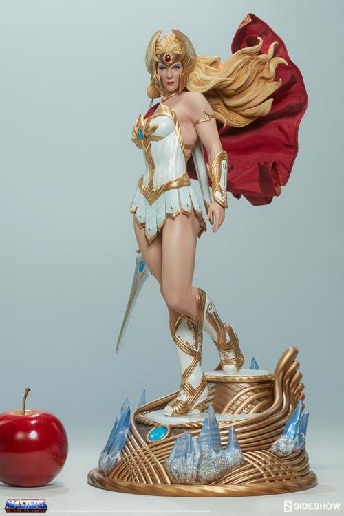 Masters of the Universe She-Ra Statue Gallery Image 3