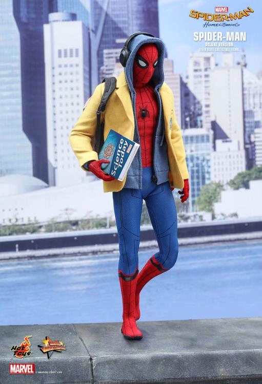 Spider-Man: Homecoming MMS426 Spider-Man (Deluxe Ver.) 1/6th Scale Collectible Figure Gallery Image 3