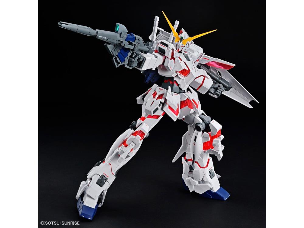 Mobile Suit Gundam Unicorn Mega Size Unicorn Gundam (Destroy Mode) 1/48 Scale Model Kit Gallery Image 5