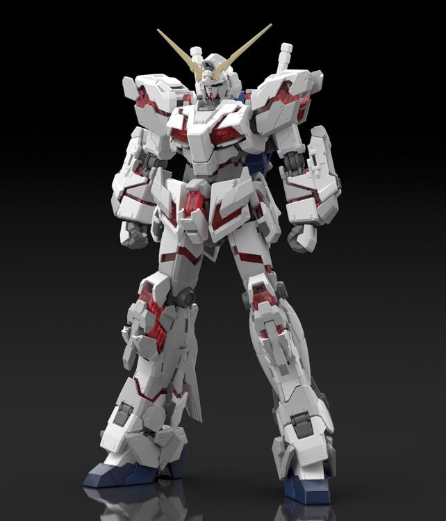 Mobile Suit Gundam Unicorn RG Unicorn Gundam (First Run LE Package) 1/144 Scale Model Kit Gallery Image 3