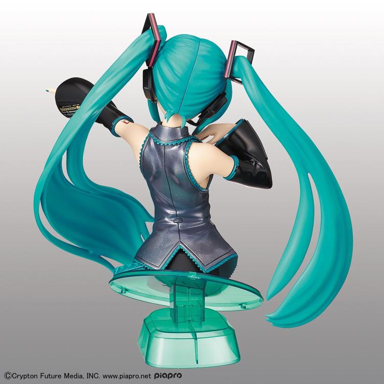 Vocaloid Figure-rise Hatsune Miku Bust Model Kit Gallery Image 4