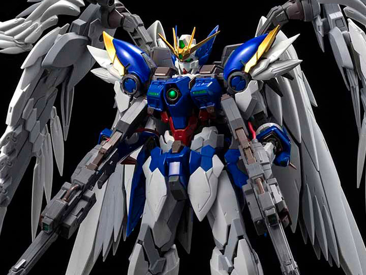 Gundam Wing: Endless Waltz Hi-Resolution Wing Gundam Zero EW 1/100