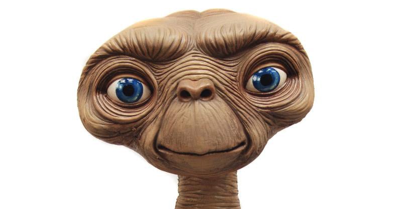 E.T. 3' Stunt Puppet Prop Replica Gallery Image 5