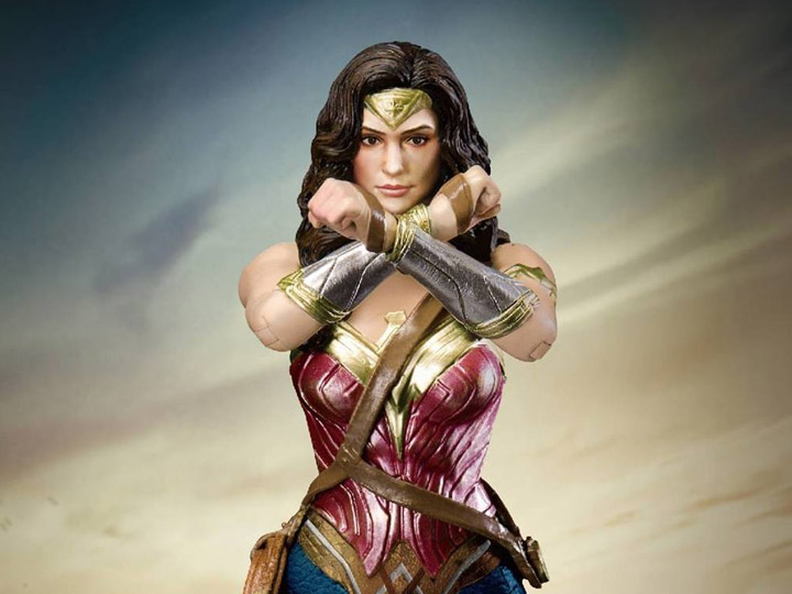 Batman v Superman Dynamic 8ction Heroes DAH-002 Wonder Woman PX Previews Exclusive Gallery Image 1