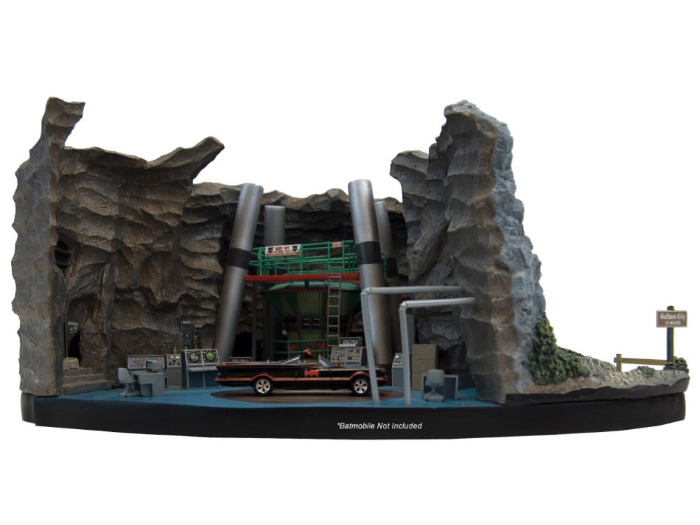 Batman Classic TV Series Batcave 1/50 Scale Desktop Sculpture Gallery Image 4