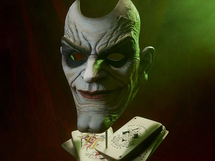 DC Comics The Joker (Face of Insanity) Life-Size Bust Gallery Image 1