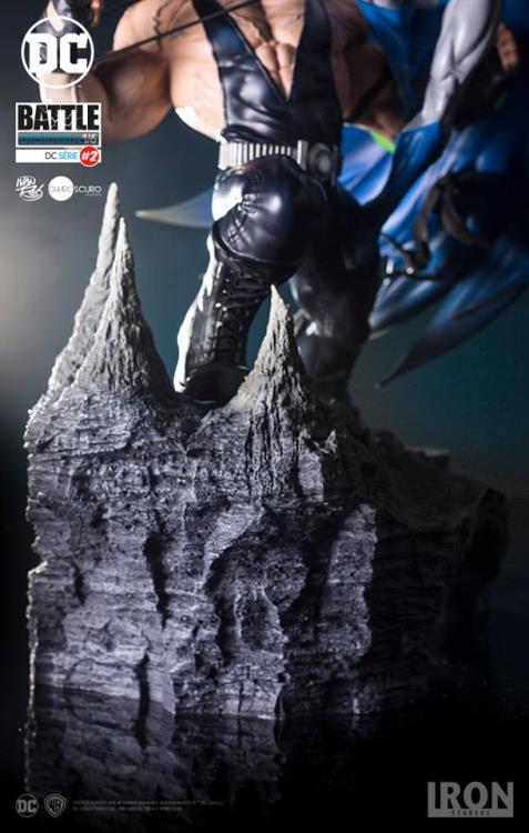 DC Comics Batman vs Bane Battle 1/6 Scale Diorama Gallery Image 10