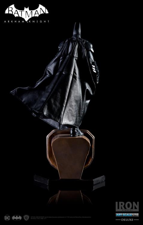 Batman: Arkham Knight Batman (Deluxe) 1/10 Art Scale Statue Gallery Image 5