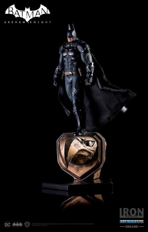 Batman: Arkham Knight Batman (Deluxe) 1/10 Art Scale Statue Gallery Image 6