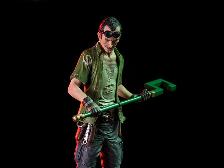 Batman: Arkham Knight The Riddler 1/10 Art Scale Statue Gallery Image 1