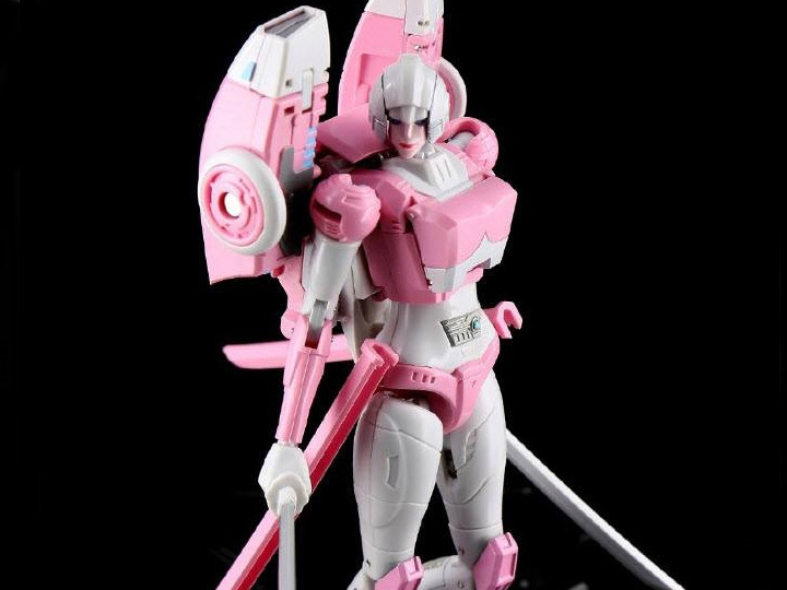 TW-M06 Leia Gallery Image 1