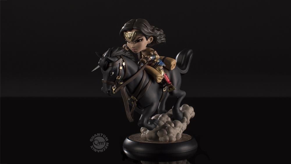 Wonder Woman Q-Fig MAX Figure Gallery Image 4