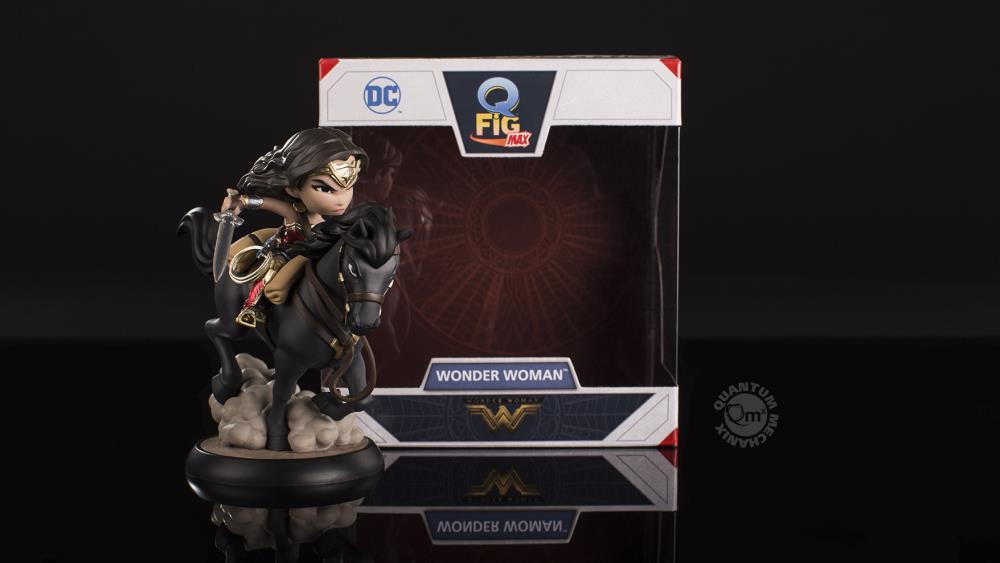 Wonder Woman Q-Fig MAX Figure Gallery Image 16