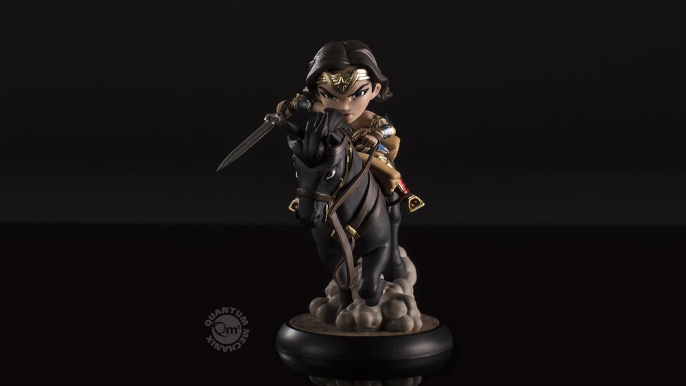 Wonder Woman Q-Fig MAX Figure Gallery Image 7