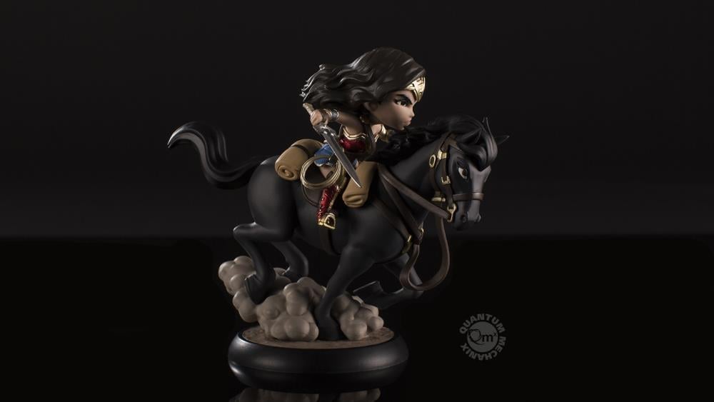 Wonder Woman Q-Fig MAX Figure Gallery Image 11