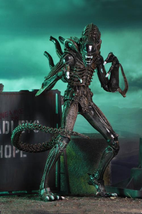 Aliens Ultimate Warrior Alien Set of 2 Figures Gallery Image 9