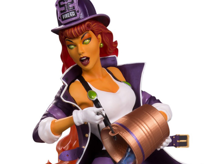 DC Bombshells Starfire Limited Edition Statue Gallery Image 1